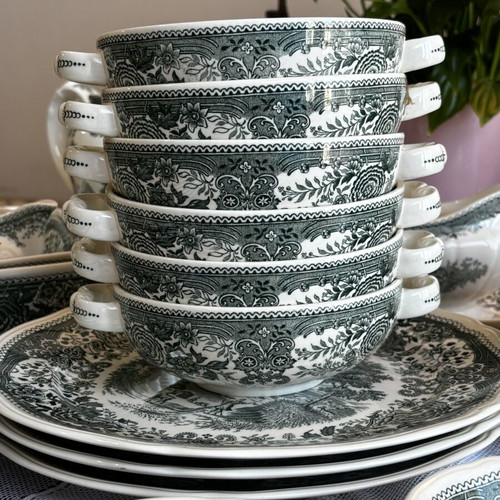 Villeroy&Boch Burgenland porcelain dinnerware set, green