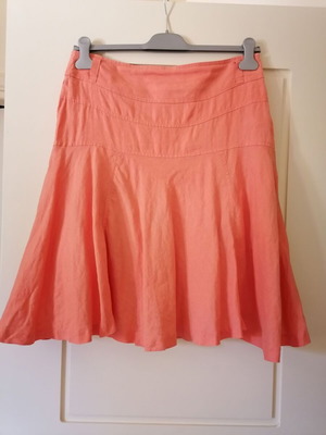 Zara Woman Linen Skirt size L like new, 100% linen