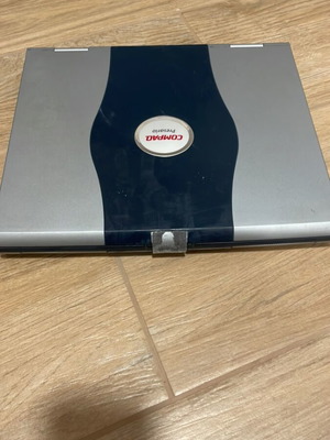 Laptop Compaq Presario 1700 μεταχειρισμένο, με floppy disk drive και φορτιστή