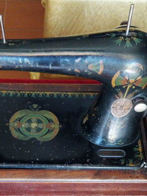Singer vintage χειροκίνητη ραπτομηχανή μεταχειρισμένη, λειτουργική