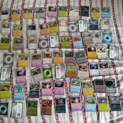 Pokemon cards like new, pack