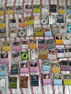Pokemon cards like new, pack