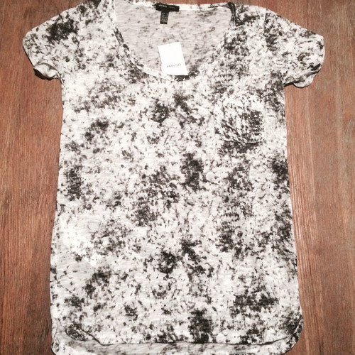 MANGO *NEW* T SHIRT