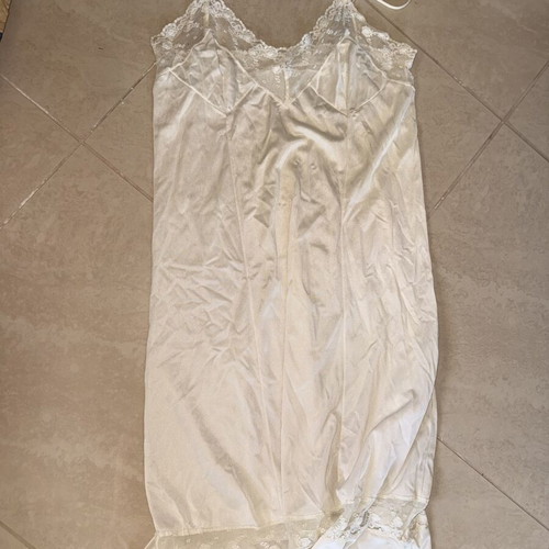 Nightgown M/L, white and beige