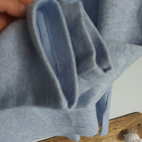 Stradivarius women's polo like new, blue, size S