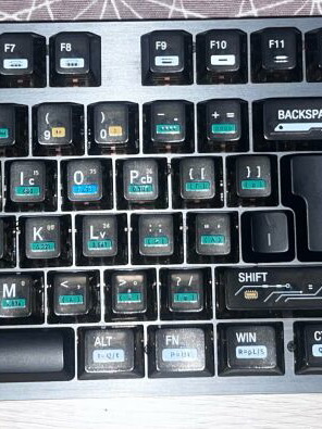 Logitech G512 Mechanical Keyboard like new