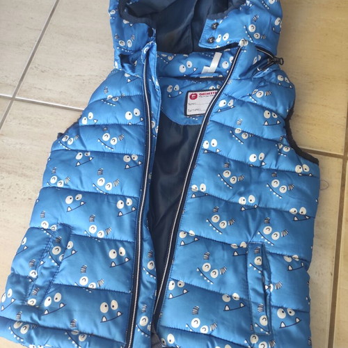 Sleeveless jacket 18 months like new