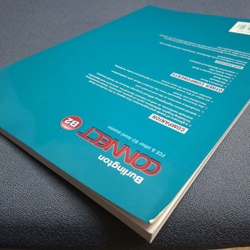 Connect B2 Companion (Teacher's Edition) like new, English