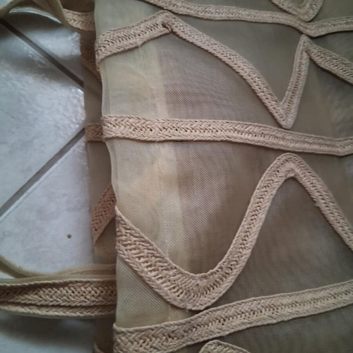 Beige shoulder bag like new