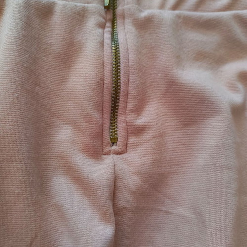 Bershka salmon skirt like new, with zipper, size M 38 10