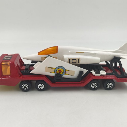 Matchbox Lesney Super Kings K-13/3 Aircraft Transporter like new