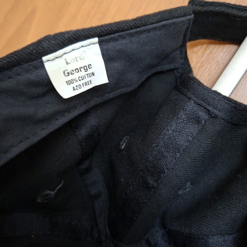 Ottinger black hat like new, one size, cotton