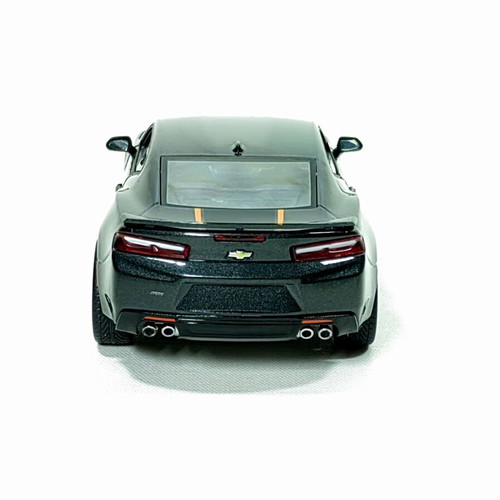 Chevrolet Camaro SS 50th Anniversary Edition 1:24 diecast car new