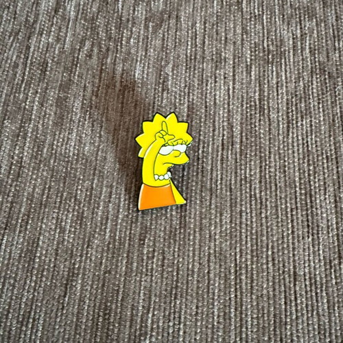 Simpsons metal pin new, multicolor