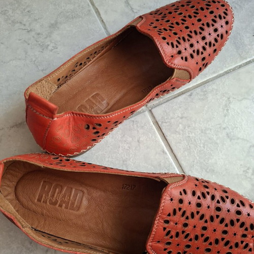 Road leather moccasins ballerinas new, size 39, red