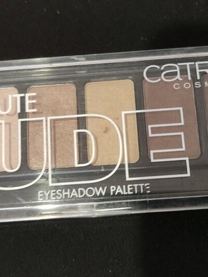 Catrice eyeshadow in 6 nude shades like new