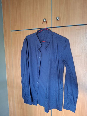 Men's dress shirts used, blue, sizes M and L, set of 2