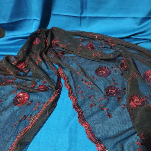 Christmas tablecloth and napkins used with lace trim