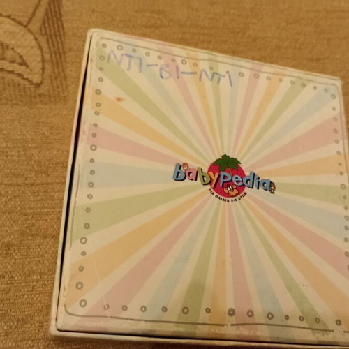 Babypedia 16 CD-ROM set used with cards and box