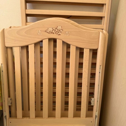 Pali children's bedroom set used, natural wood