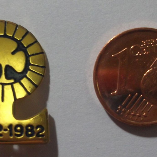Greek Scouts Pin fleur-de-lis emblem 1932-1982 like new
