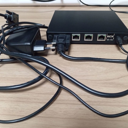PC engine ALIX 2C3 used with Compact Flash Memory 8GB