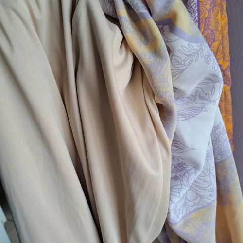 Nidodileda satin dress like new, multicolor, one size