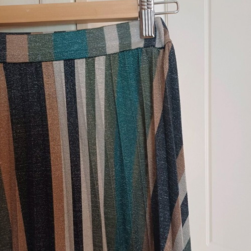 Midi skirts like new, one size, multicolored, set of 3