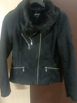 Women's jacket with fur new, size 34, black