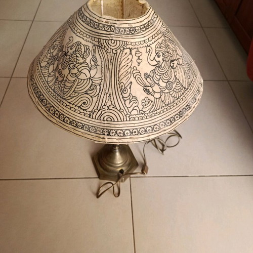 Table lamp brass solid with leather shade from India