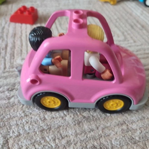 Lego Duplo Pink Car with 2 Figures like new