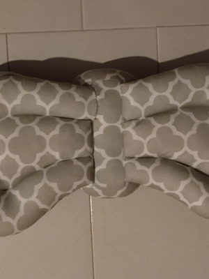 Μαξιλάρι θηλασμού Lazarid γκρι μεταχειρισμένο με ράψιμο