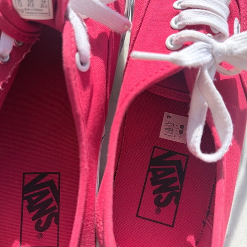 Vans Authentic shoes size 41 like new, red canvas