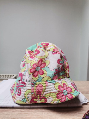 Floral hat vintage used, reversible design