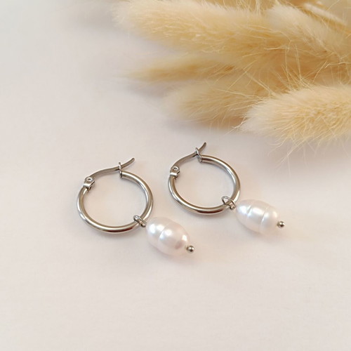 Hoop earrings with pearls new, handmade, white and silver