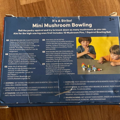 Mini Mushroom Bowling Kidoki Kikkerland like new wooden set