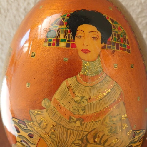 Wooden Egg Hand-Painted with Gustav Klimt Portraits Like New