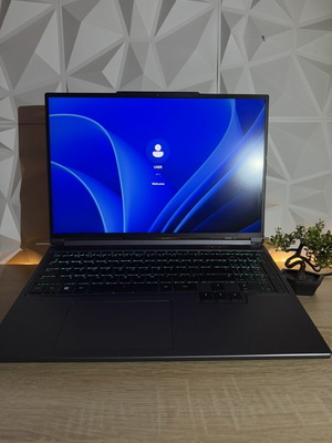 Laptop Mechrevo Intel i7-12800HX 16GB DDR5 RTX 4070 1TB SSD used, faulty HDMI and webcam