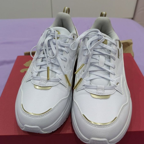 Puma R78 sneakers size 40 new, white