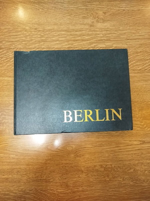 Βιβλίο Berlin μεταχειρισμένο, Berlin in color, αγγλικά