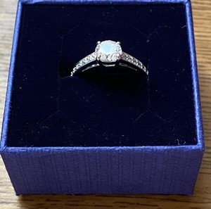 Δαχτυλίδι Swarovski ( μέγεθος 10 EU , εσωτερική διάμετρος 16 mm)