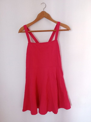 H&M red dress size Large like new
