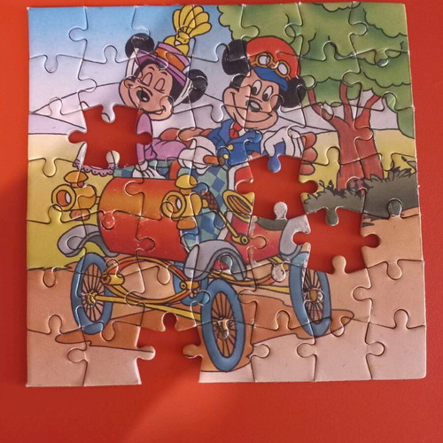 Mini puzzles Bugs Bunny, Donald, Mini and Mickey used, set of 4