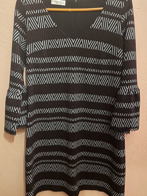 Derpouli winter dress like new, size M
