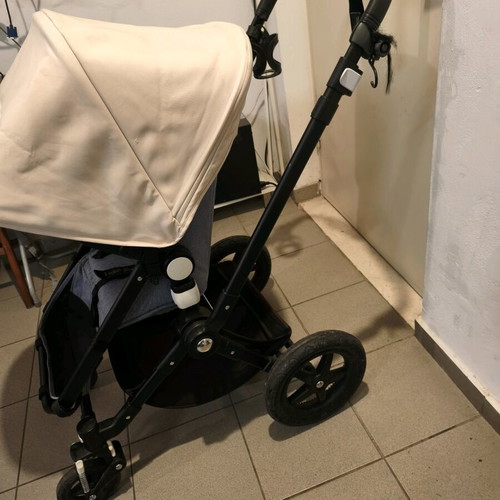 Bugaboo Cameleon 3 stroller used with portbebe and footmuff