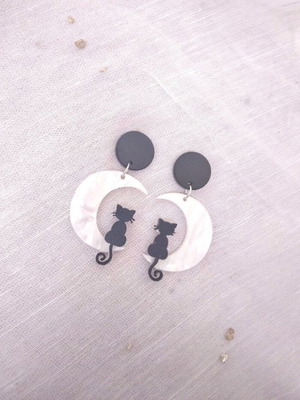 Acrylic resin earrings with cats on the moon new, black and white