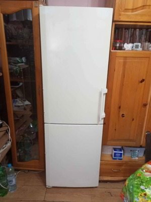 Liebherr refrigerator and freezer like new, 180cm height