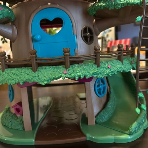 Lil Woodzeez treehouse large kids set like new