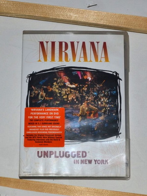 Nirvana Unplugged in New York DVD like new, rock