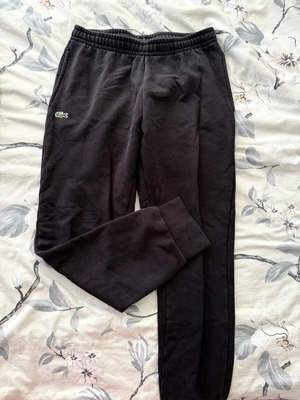 Lacoste sweatpants like new, black, size M